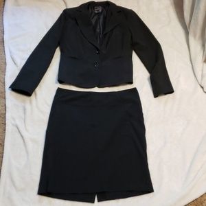 My Michele skirt suit black large and skirt 11